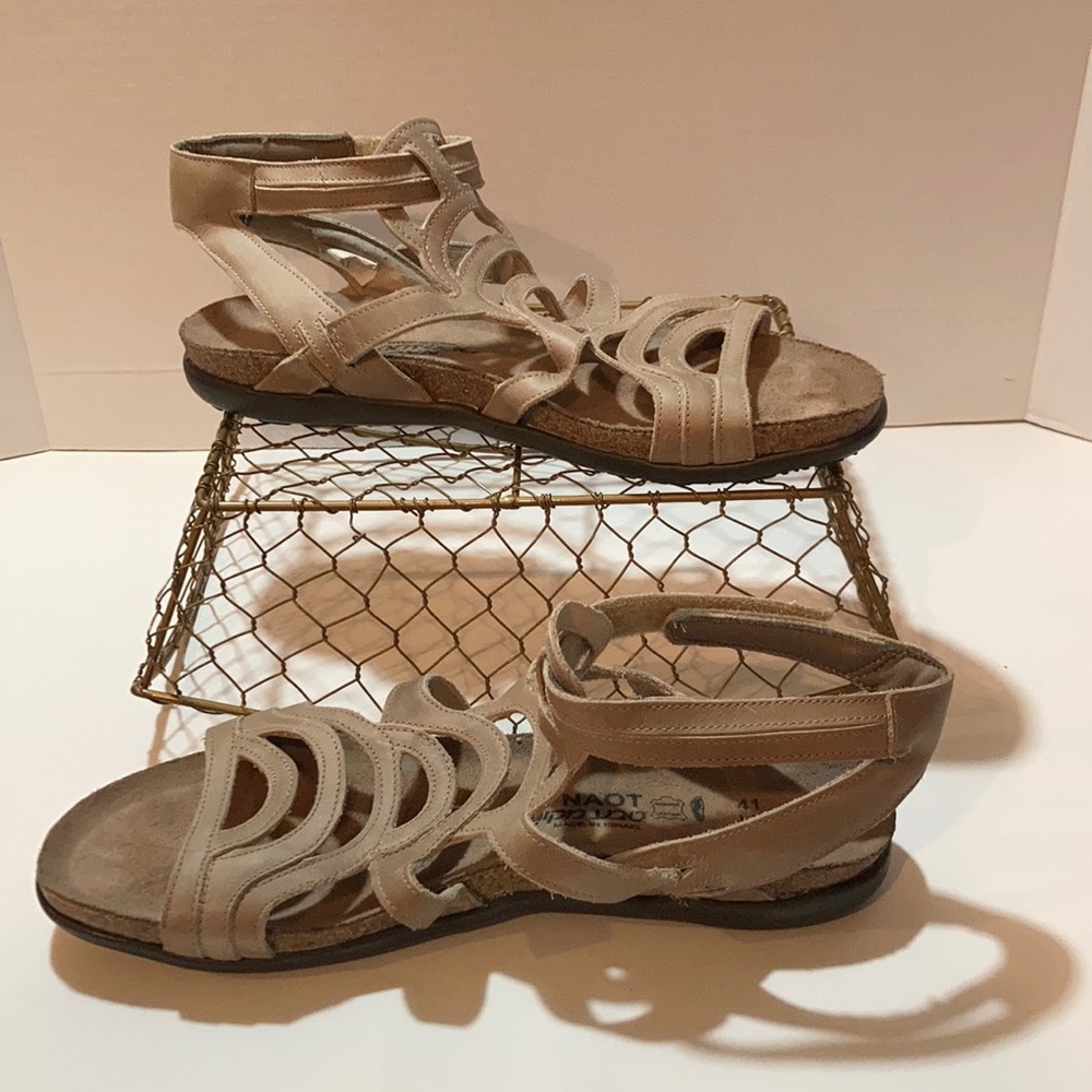 NAOT Size 10 Women’s Sandal